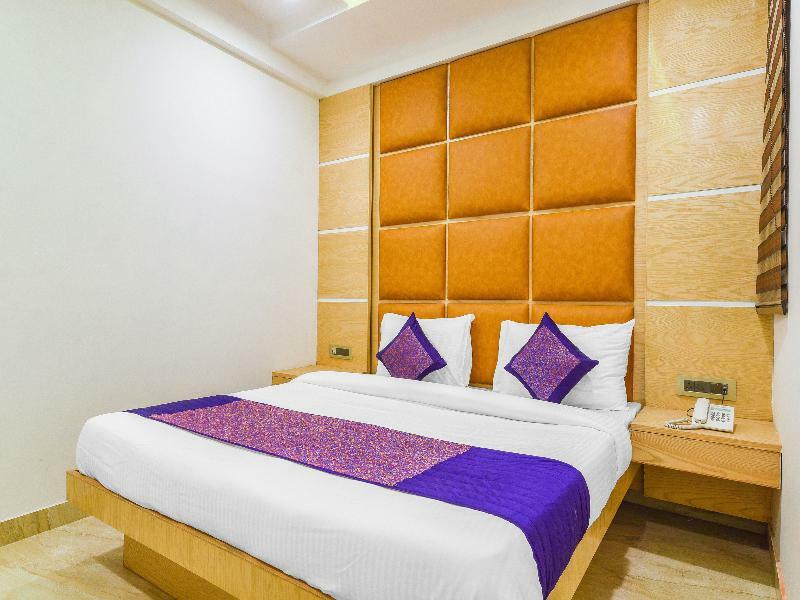 Oyo 15836 Pleasure River Front Resort Tuem 외부 사진